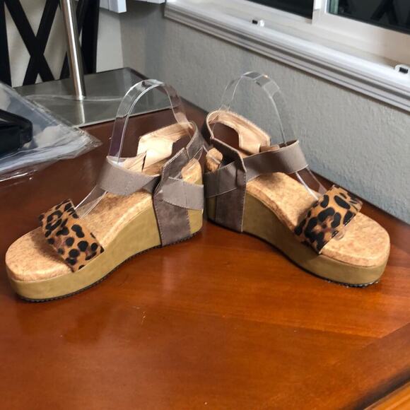 Non brand wedge platform sandal leopard print metallic sheen straps sz 9 summer - Picture 4 of 9